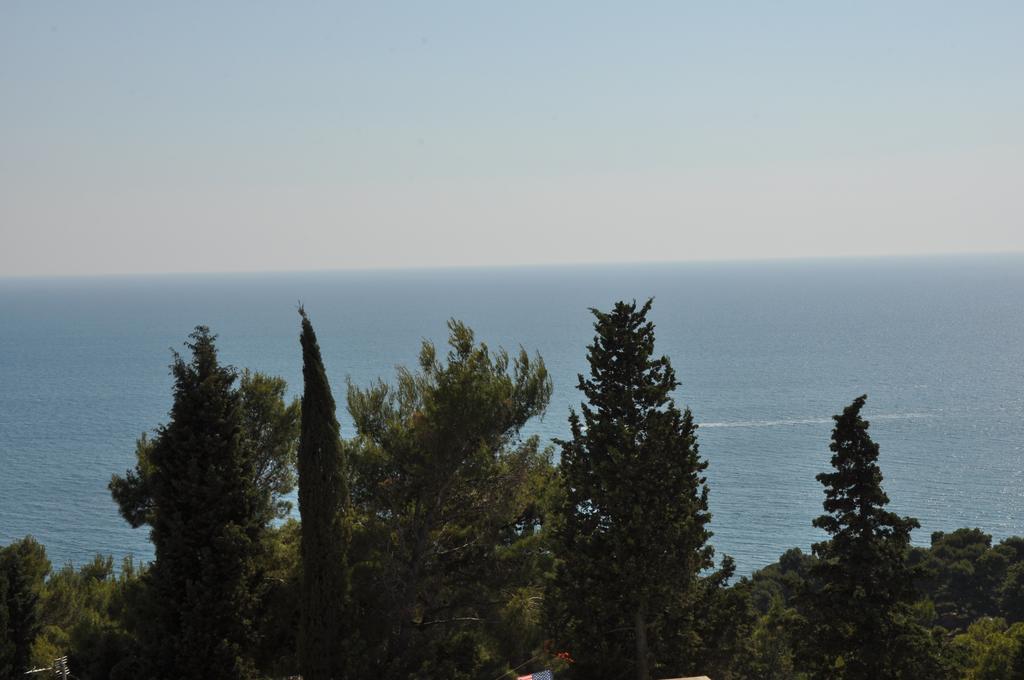 Apartments Rozela Ulcinj Exterior photo